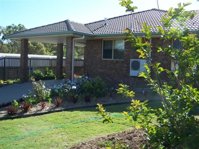 2 Kirrang Place, Boyne Island QLD 4680