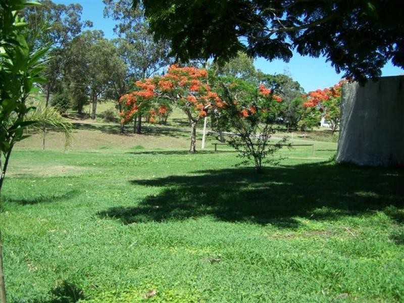 1 Cannan Street, Mount Larcom QLD 4695