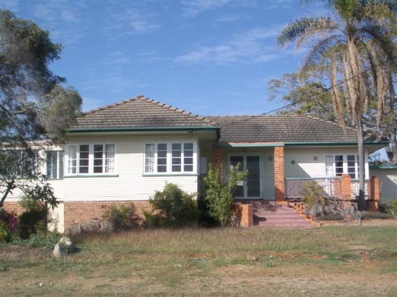 24 Boles Street, Gladstone QLD 4680