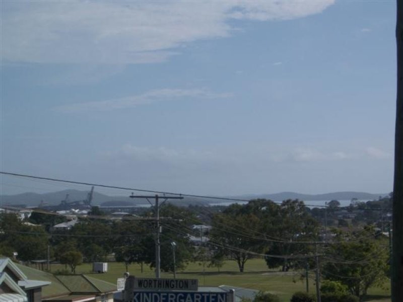 24 Boles Street, Gladstone QLD 4680