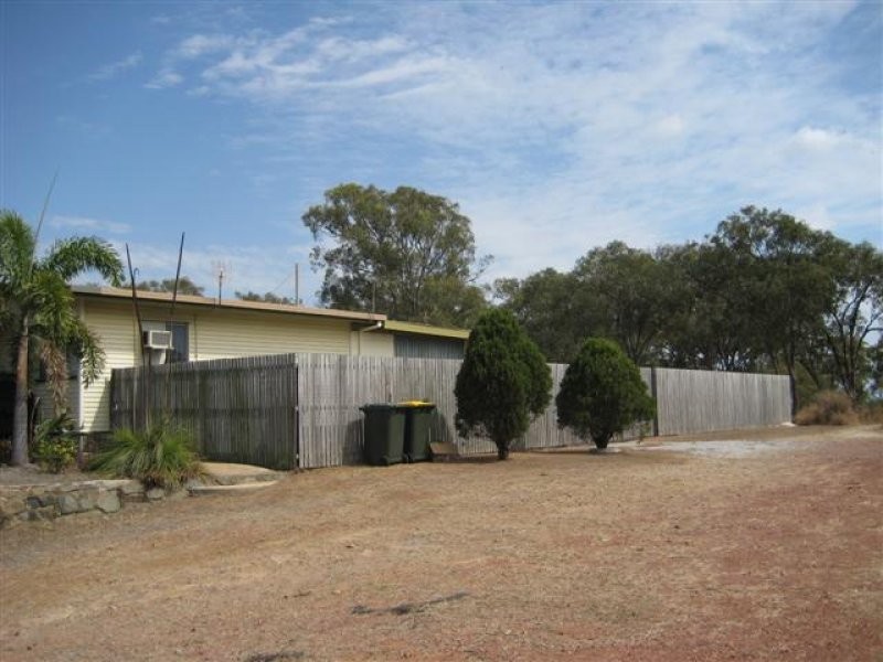 16 Hetherington Street, Gladstone QLD 4680