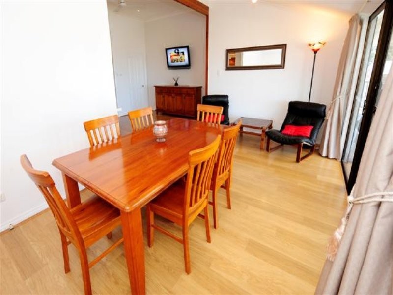 24 Auckland Street, Gladstone QLD 4680