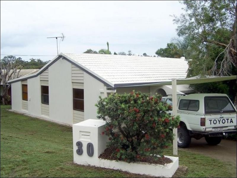 30 Apollo Drive, Clinton QLD 4680