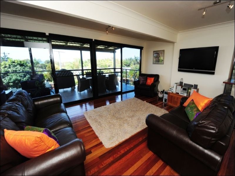 16 Alfred Street, Tannum Sands QLD 4680