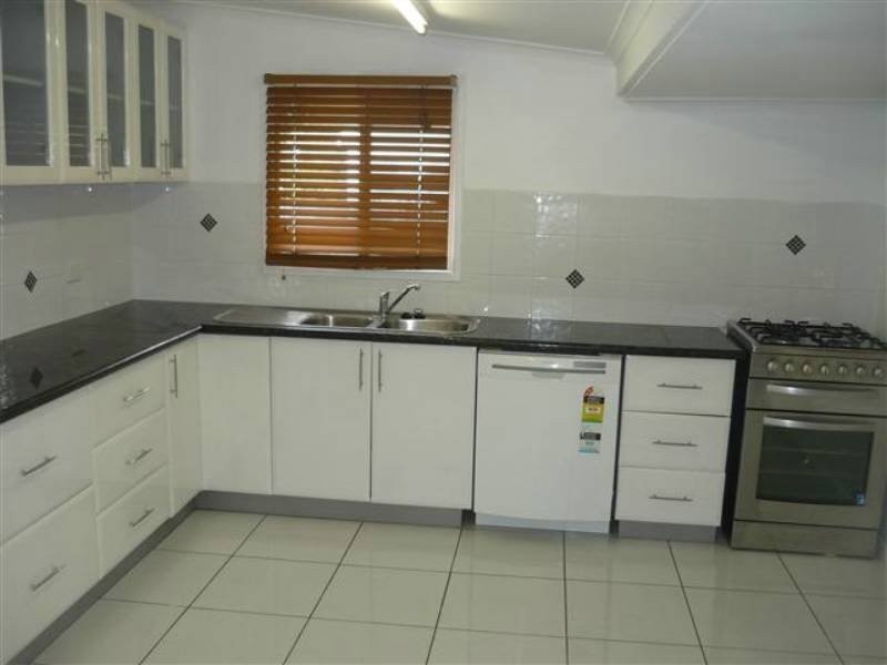 53 Toolooa Street, Gladstone QLD 4680