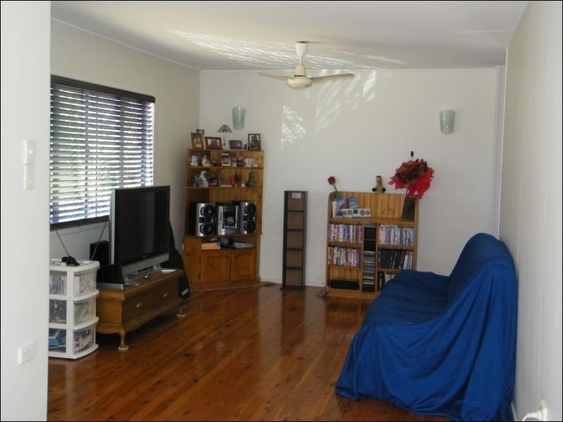 44 Aerodrome Road, Clinton QLD 4680