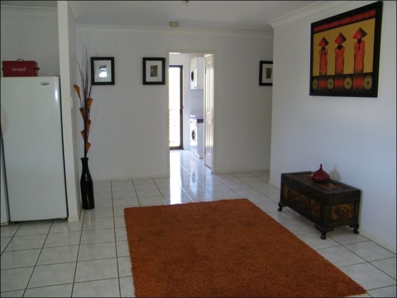 31 Ellington Street, New Auckland QLD 4680