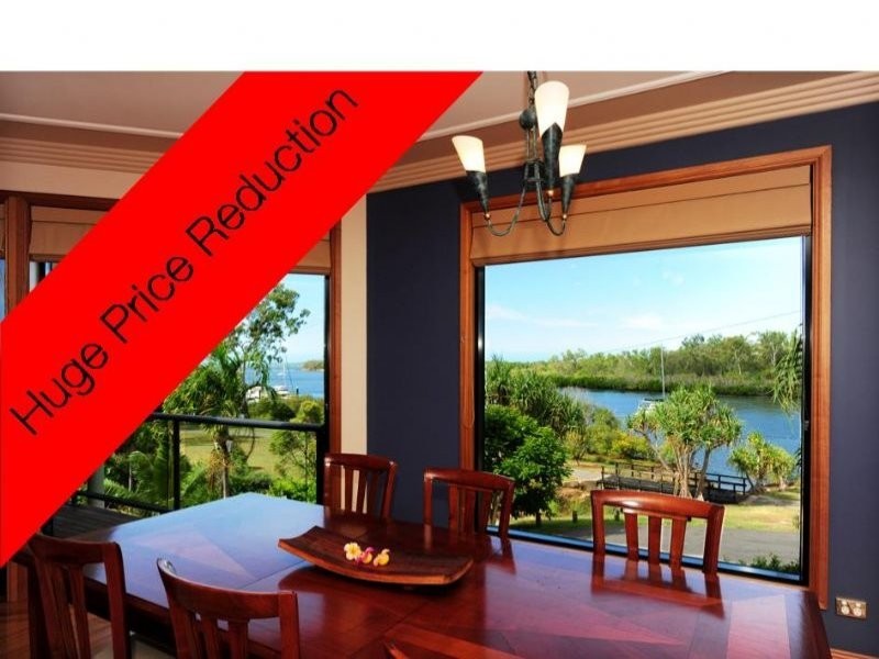 9 River Drive, Boyne Island QLD 4680