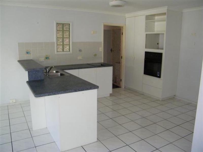 12a Whiting Street, Gladstone QLD 4680