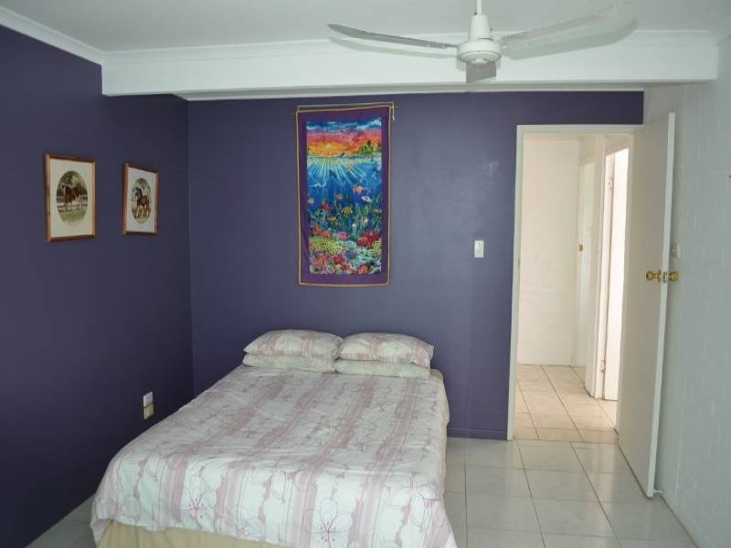 2 Allunga Entrance, Glen Eden QLD 4680