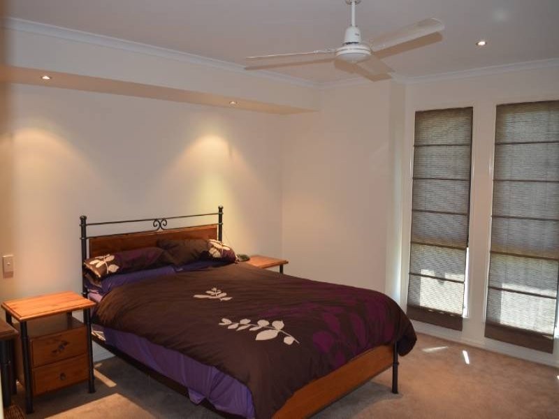 124 Dixon Drive, Telina QLD 4680