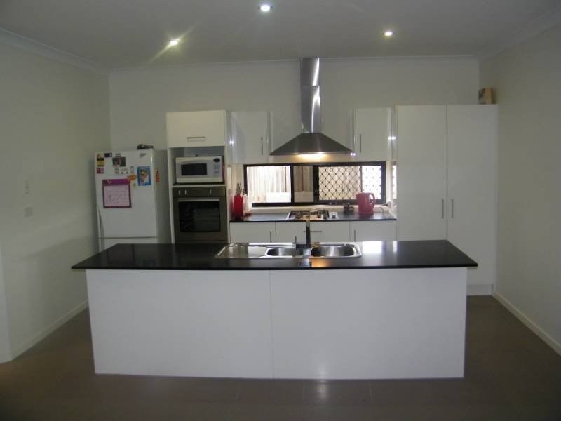 27 Beatle Parade, Calliope QLD 4680