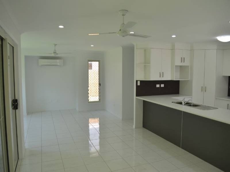 21 Schafer Street, Clinton QLD 4680