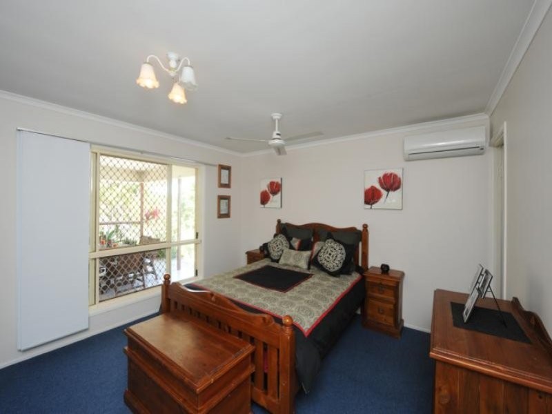 6 Daydream Drive, Clinton QLD 4680
