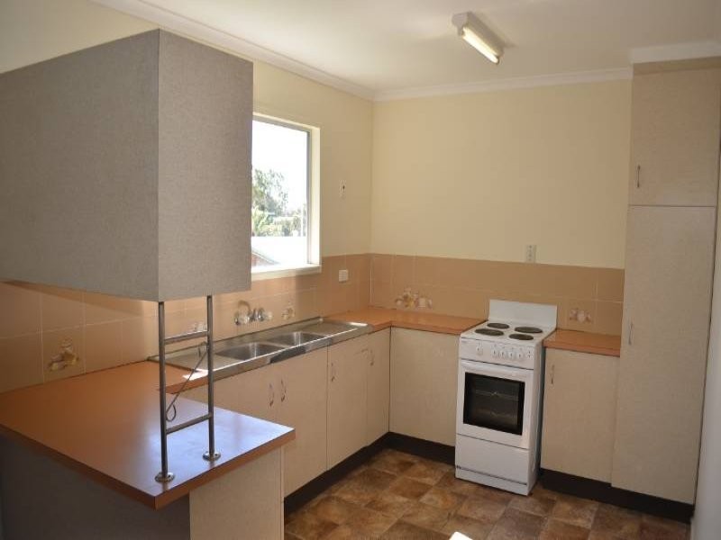 20 Pashley Street, Clinton QLD 4680