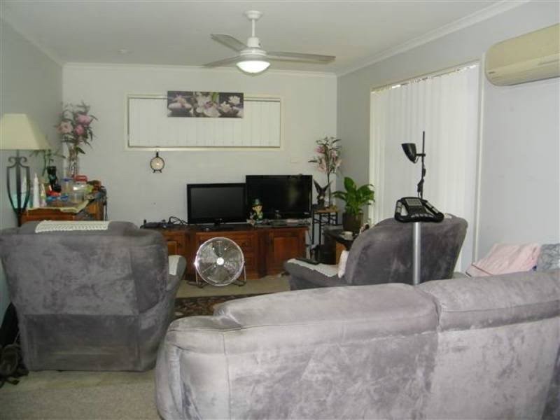 1 Wilson Street, New Auckland QLD 4680