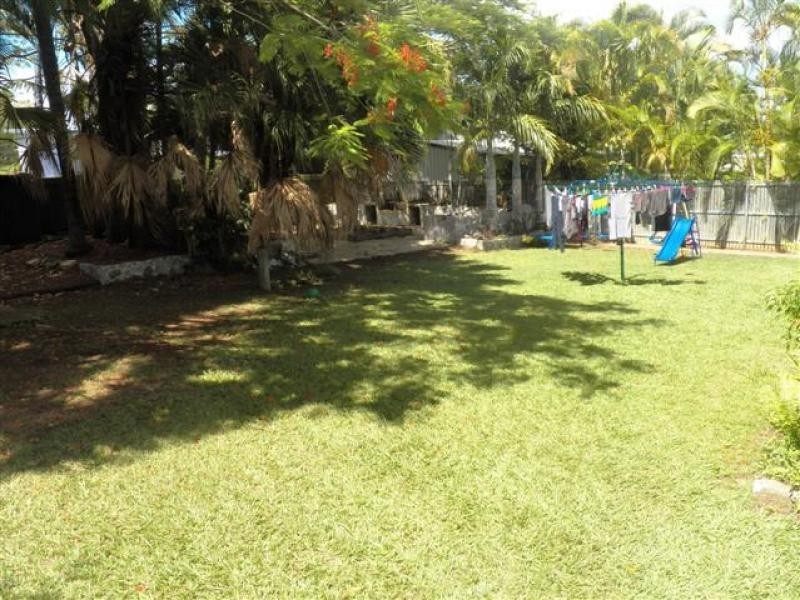 5 George Street, West Gladstone QLD 4680