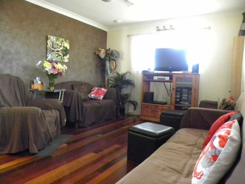 48 Cockatoo Drive, New Auckland QLD 4680