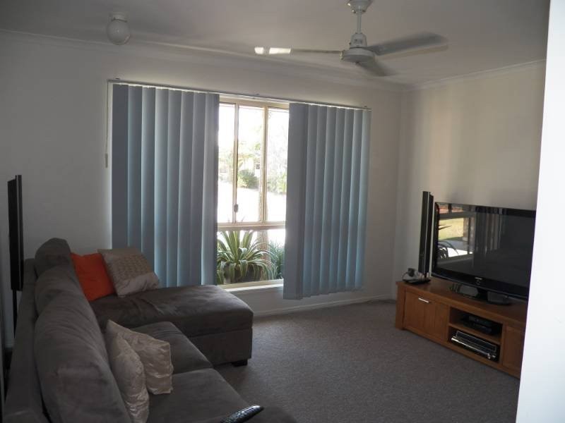 11 Sandringham Close, Telina QLD 4680