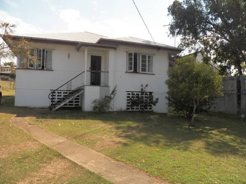 19 Side Street, West Gladstone QLD 4680