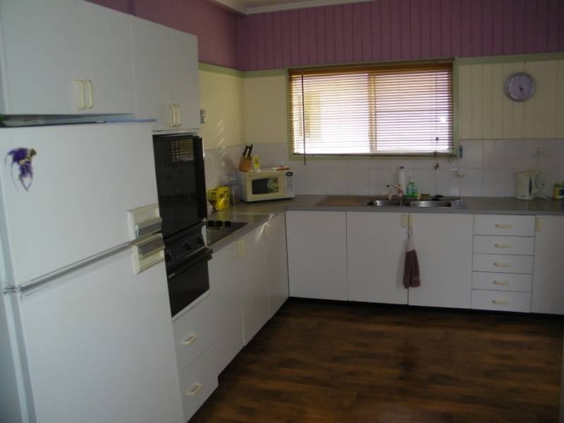 22 Bonar Street, South Gladstone QLD 4680