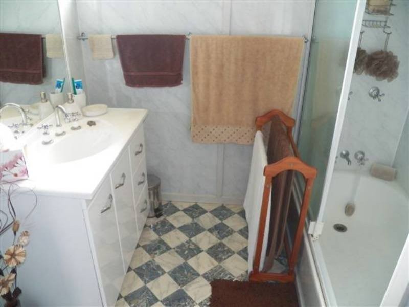 23 Penda Avenue, New Auckland QLD 4680