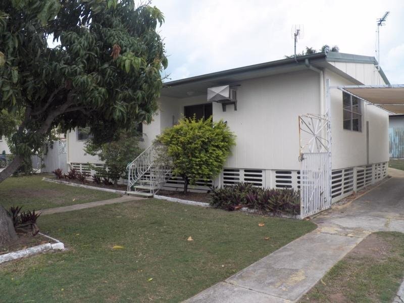 14 Golding Street, Barney Point QLD 4680