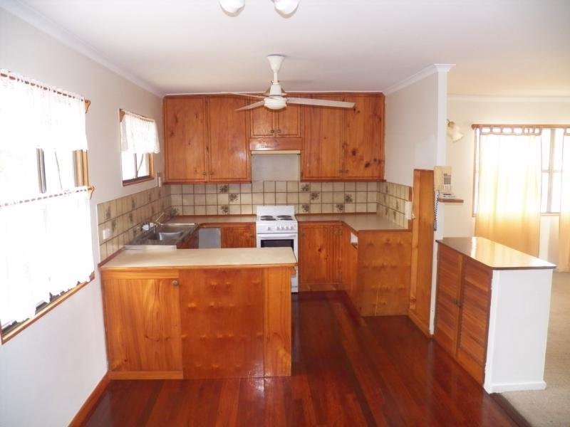 14 Golding Street, Barney Point QLD 4680