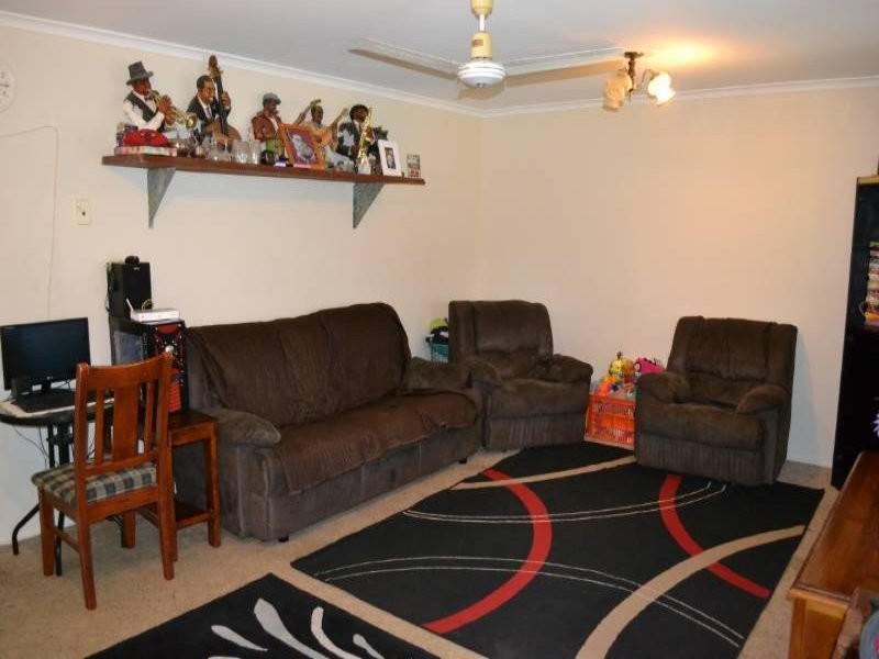 14 Gretel Drive, Clinton QLD 4680