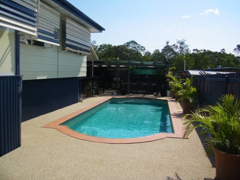 26 Dalton Street, Clinton QLD 4680