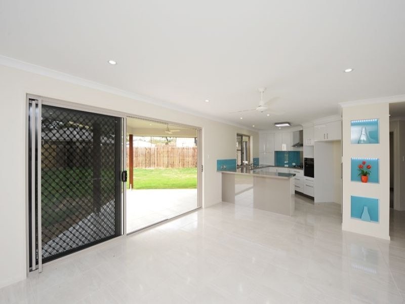 19 Ingra Close, Glen Eden QLD 4680