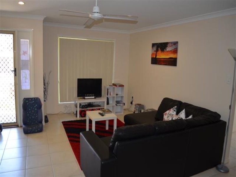 2/40 Cavella Drive, Glen Eden QLD 4680