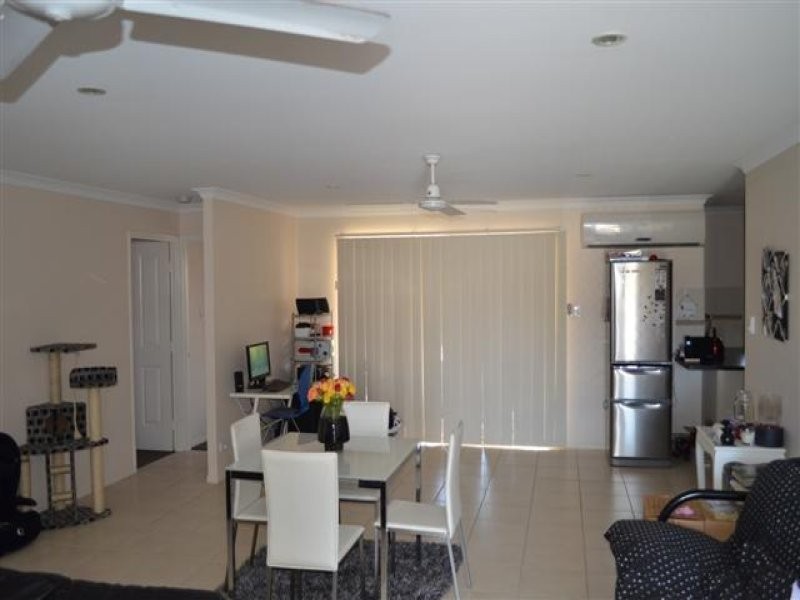 2/40 Cavella Drive, Glen Eden QLD 4680