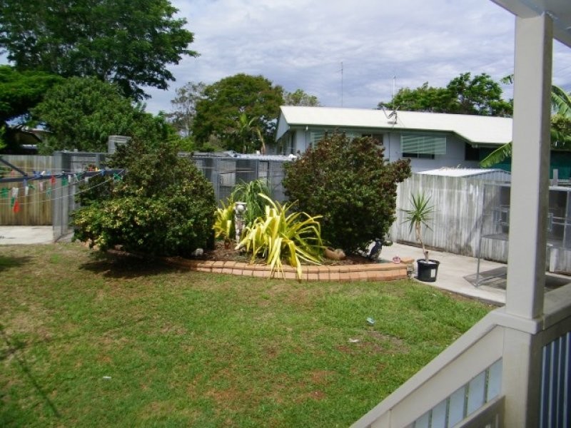 27 Dalton Street, Clinton QLD 4680