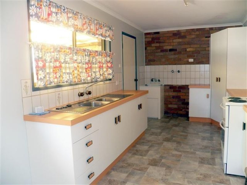 58 Gretel Drive, Clinton QLD 4680