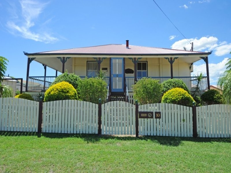 10 Pier Street, South Gladstone QLD 4680