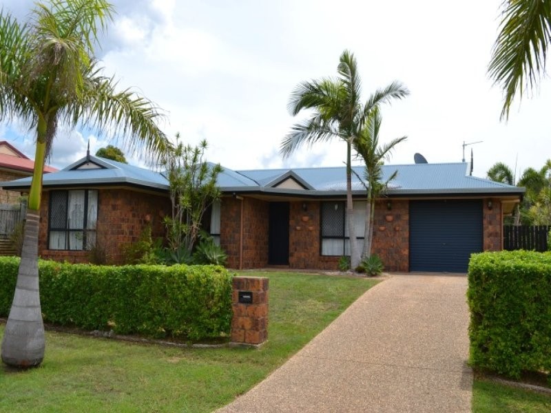 10 Walker Street, Clinton QLD 4680