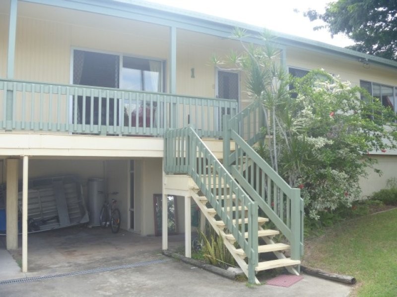 1 Steed Street, West Gladstone QLD 4680