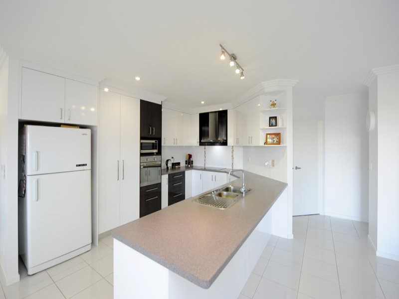24 Lingwoodock Place, Glen Eden QLD 4680