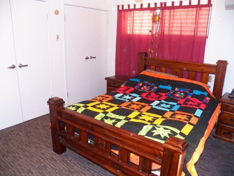 1 Apollo Drive, Clinton QLD 4680