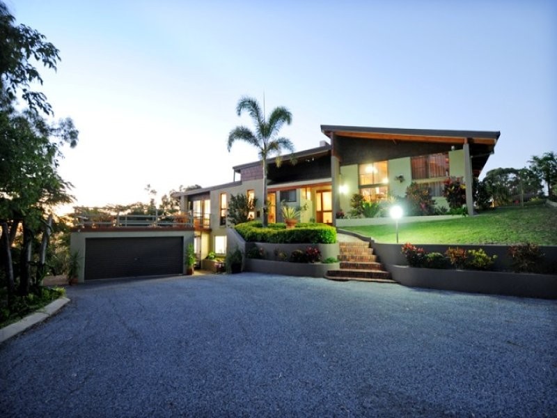 30 Pine Avenue, West Gladstone QLD 4680