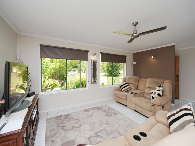 5 Golden Avenue, Tannum Sands QLD 4680