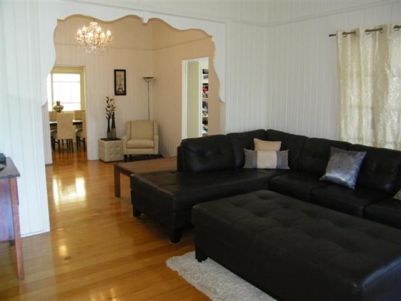 39 Agnes street, South Gladstone QLD 4680