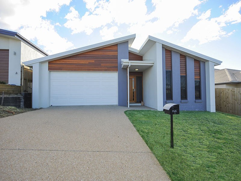 9 Kroombit Terrace, New Auckland QLD 4680