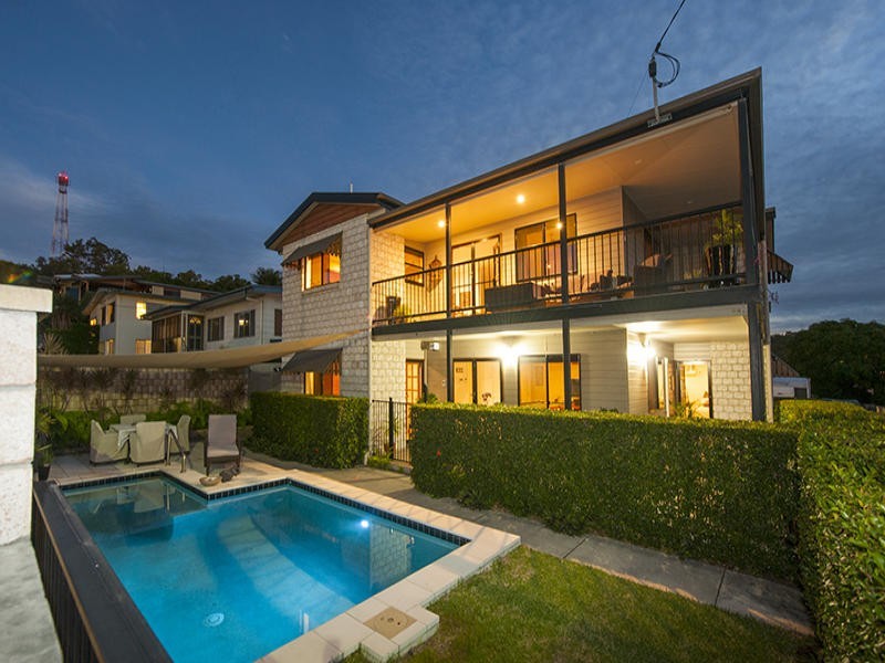 229 Oaka Street, South Gladstone QLD 4680