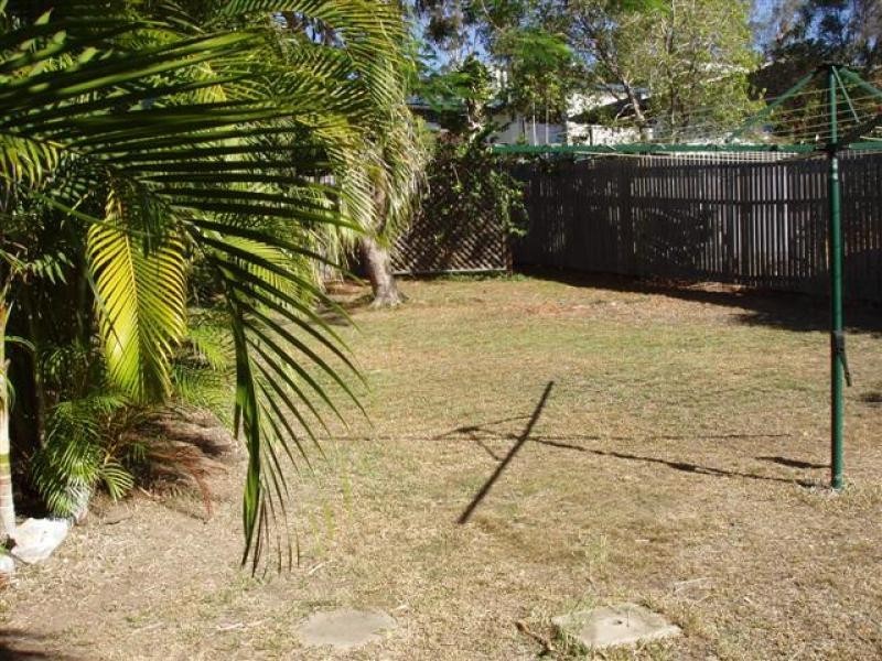25 Busteed street, West Gladstone QLD 4680