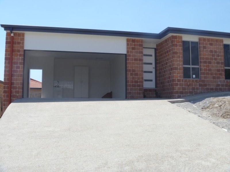 5A Dean Street, Glen Eden QLD 4680