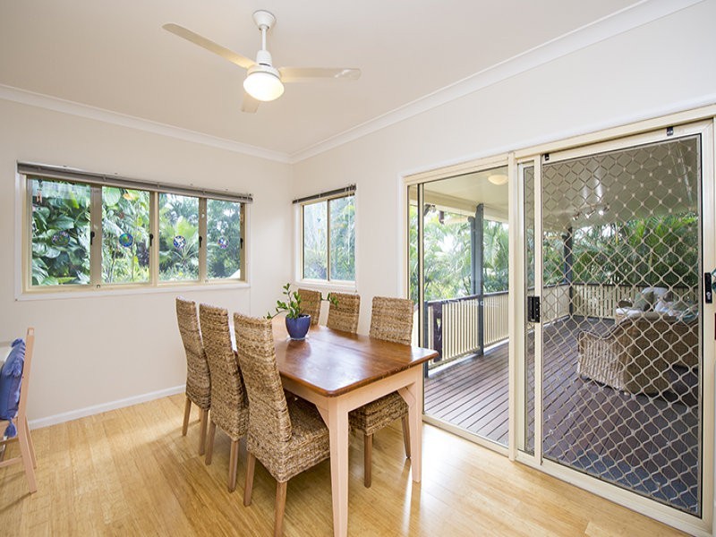 8 Hunter Street, West Gladstone QLD 4680