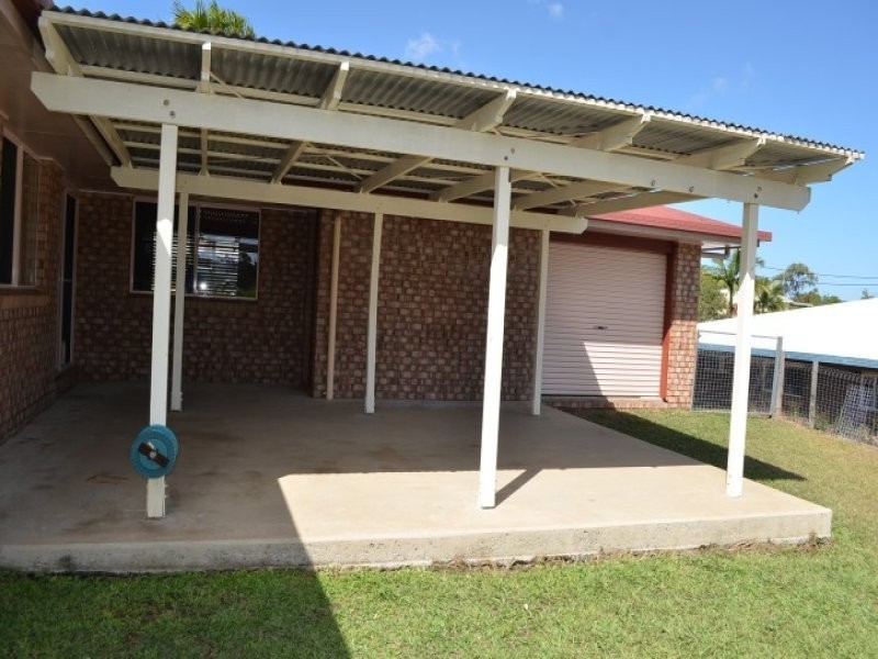 11 Ben Lexcen Court, Clinton QLD 4680