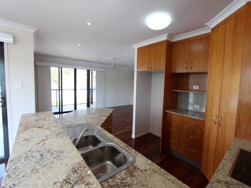 27A Agnes Street, South Gladstone QLD 4680